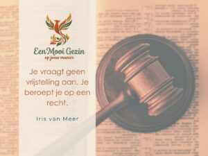 Je vraagt geen vrijstelling aan. Je beroept je op een recht.